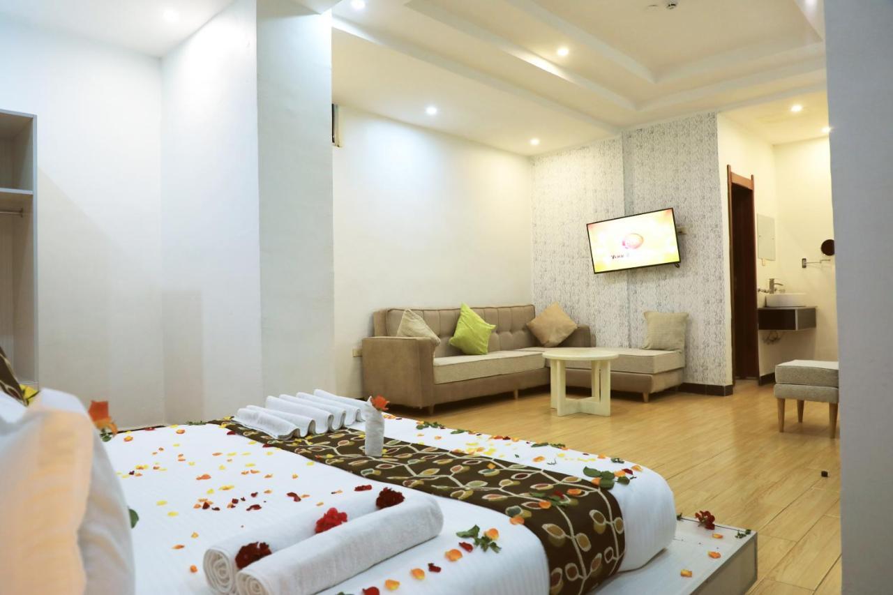 Riverland Hotel Μπαχρ-Νταρ Εξωτερικό φωτογραφία