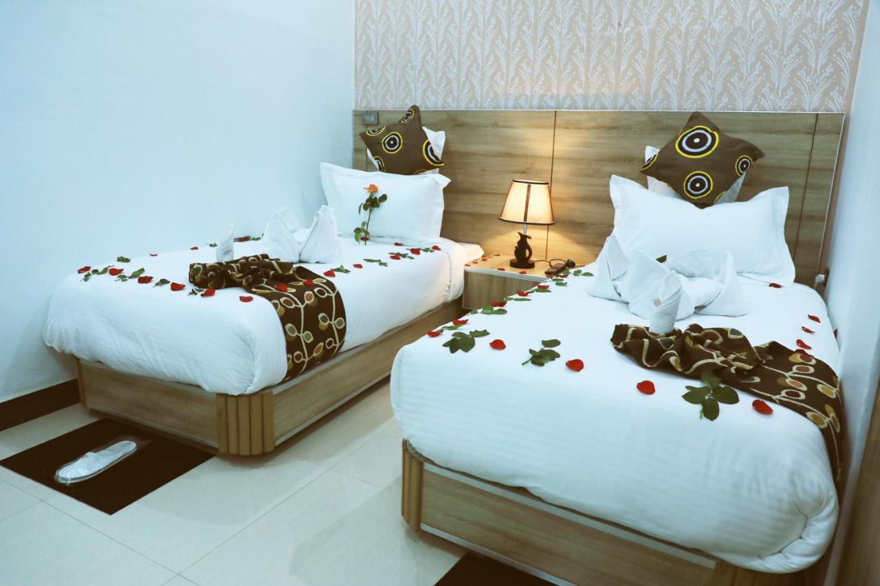 Riverland Hotel Μπαχρ-Νταρ Εξωτερικό φωτογραφία