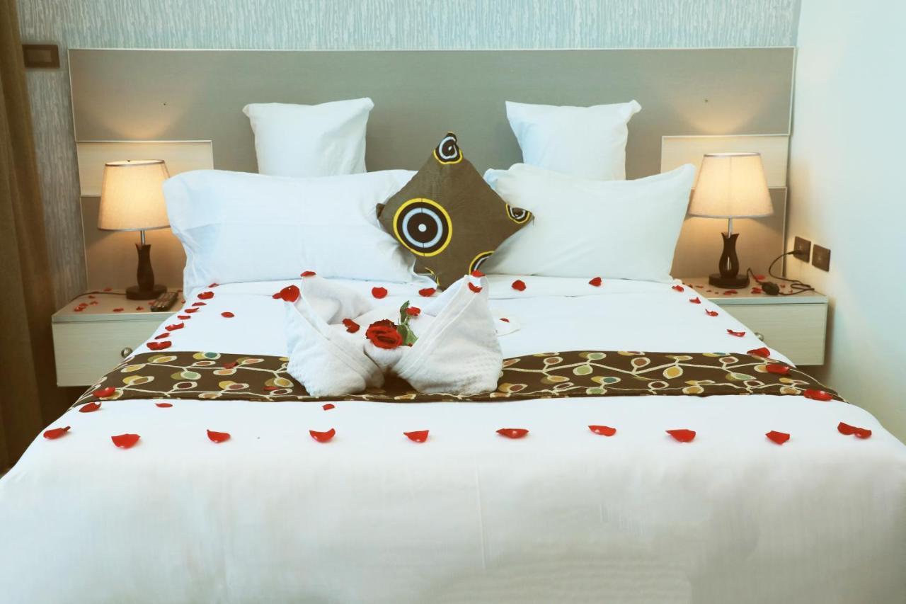 Riverland Hotel Μπαχρ-Νταρ Εξωτερικό φωτογραφία