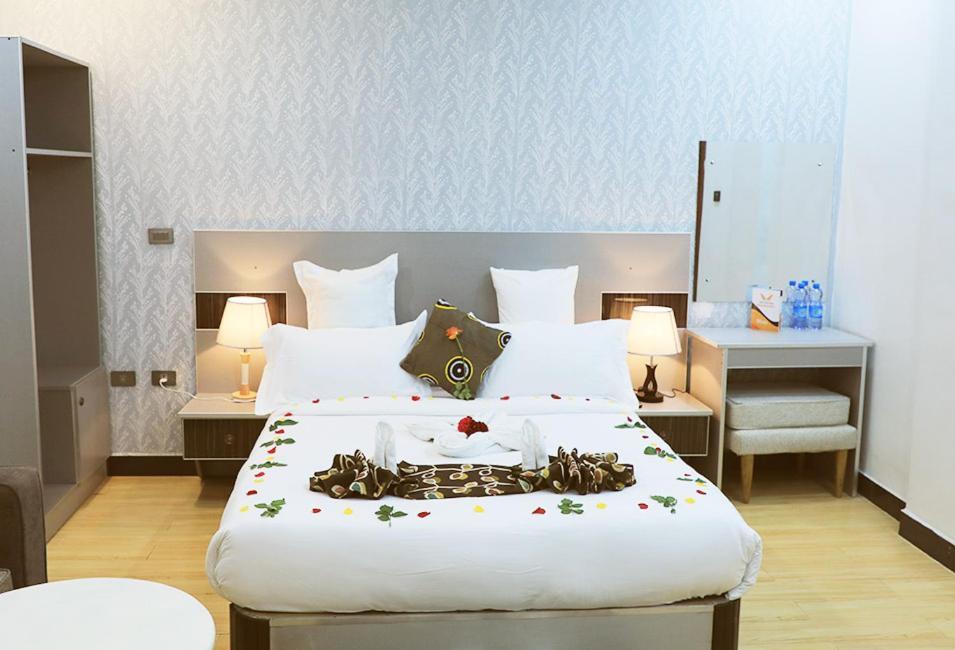 Riverland Hotel Μπαχρ-Νταρ Εξωτερικό φωτογραφία